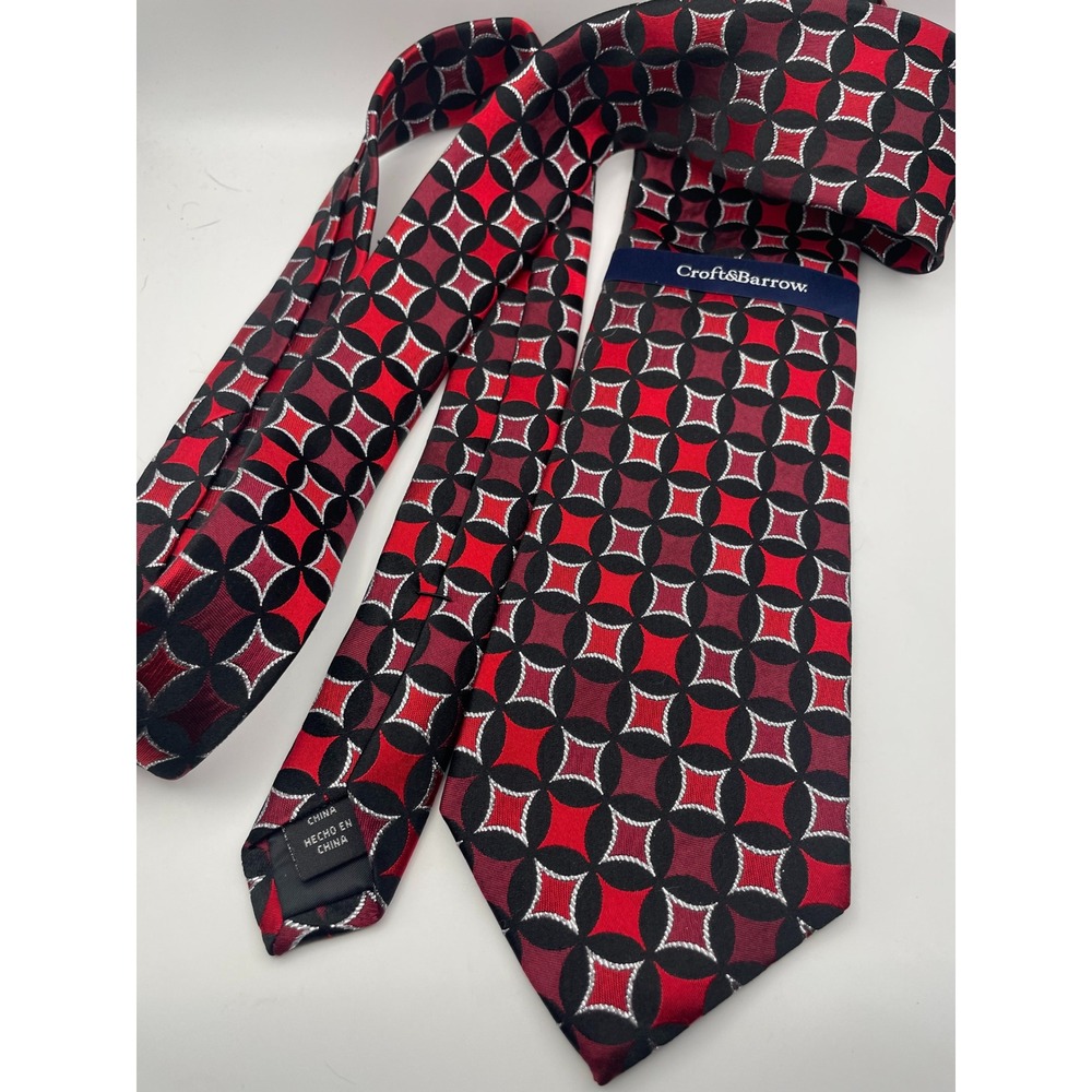 Croft & Barrow Mens Silk Blend Geometric Sparkle Circle Tie Red Black Silver NEW